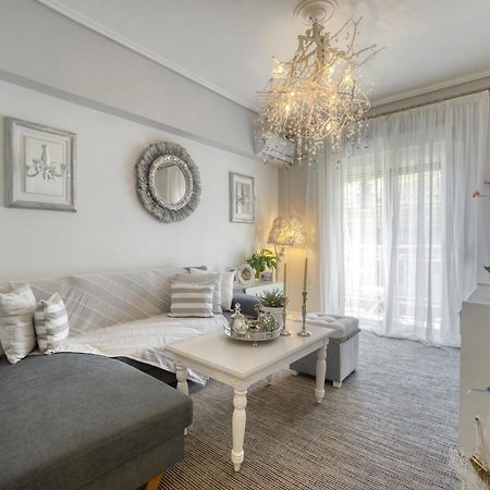 Luxury Apartments Zeas Pireo Esterno foto