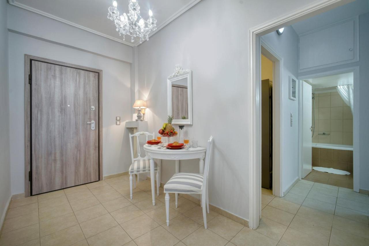 Luxury Apartments Zeas Pireo Esterno foto