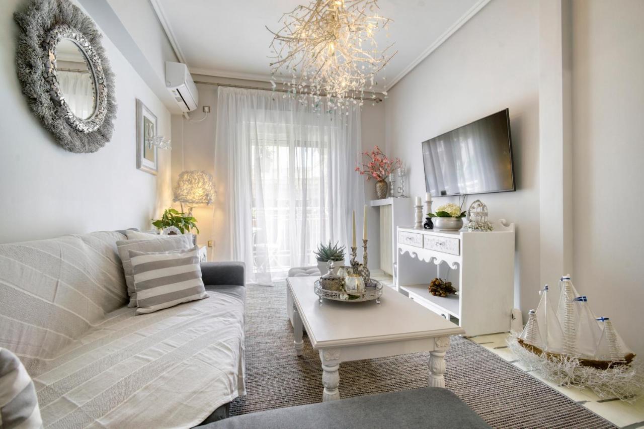 Luxury Apartments Zeas Pireo Esterno foto