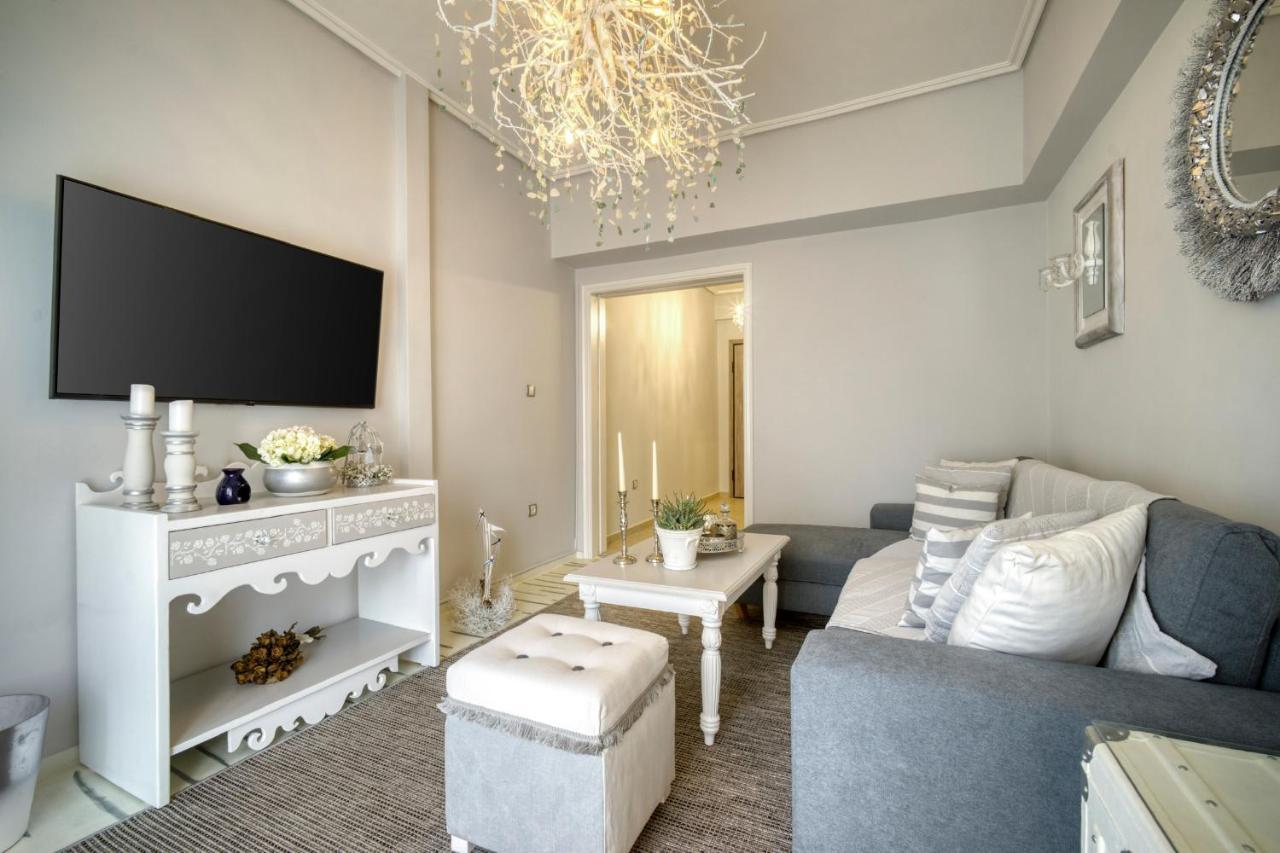 Luxury Apartments Zeas Pireo Esterno foto
