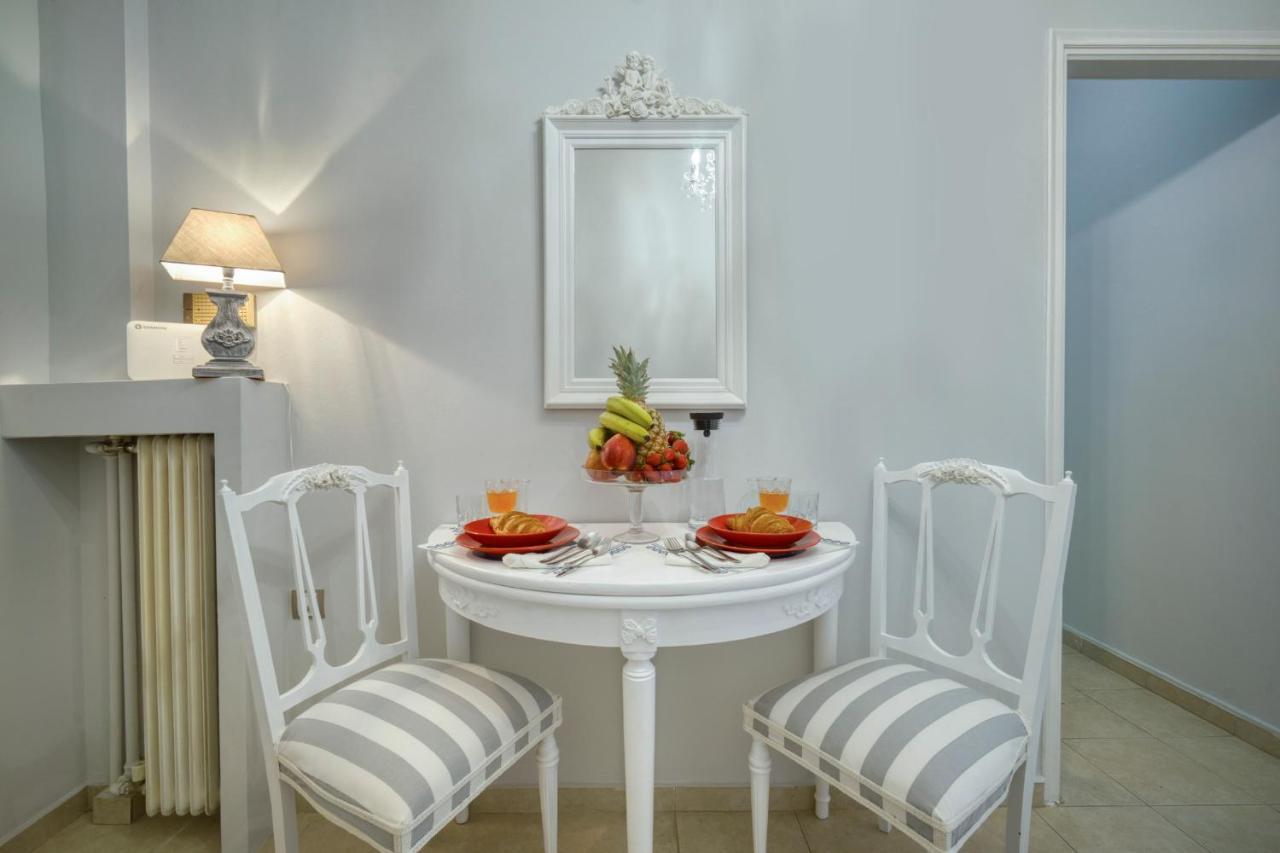 Luxury Apartments Zeas Pireo Esterno foto